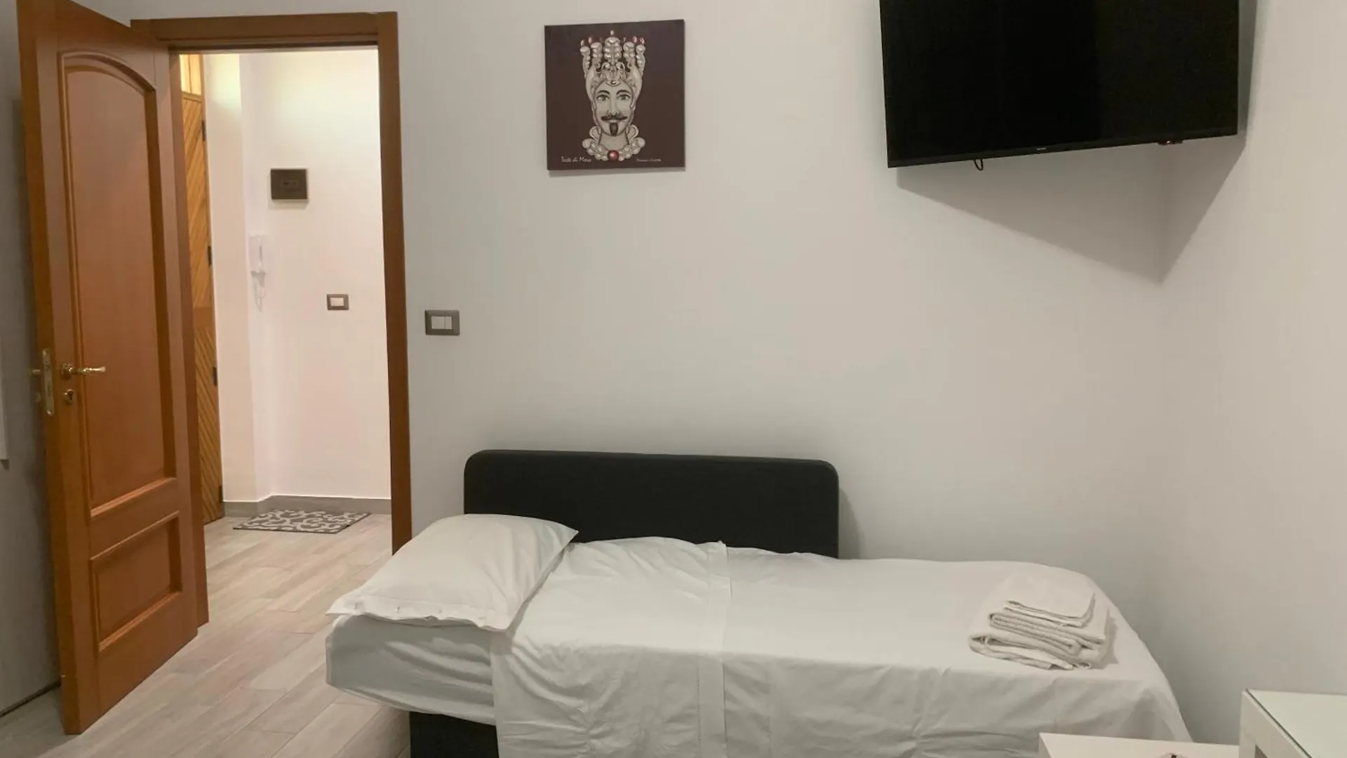 Appartamento Casa Vacanza Elena Capo dʼOrlando