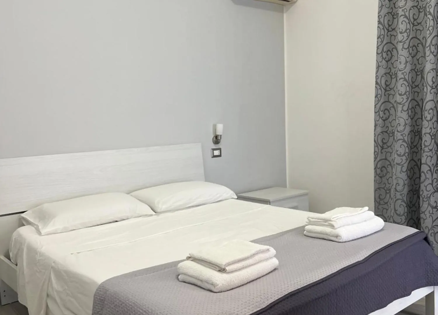 Apartamento Casa Vacanza Elena Capo dʼOrlando Itália